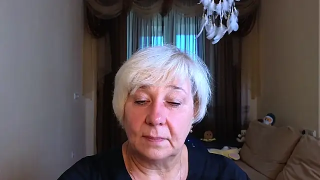 Milana Milky online show from 10.03.25