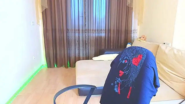 Milana Milky online show from 11.11.25