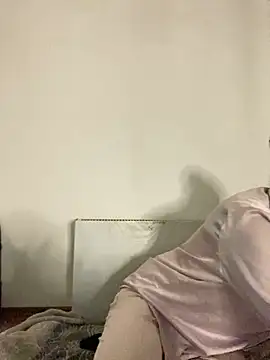 Tijara-im-Pyjama online show from 11.22.25