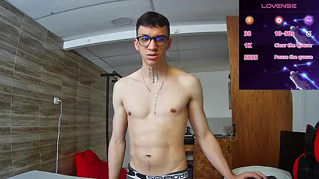 angelicious  online show from 11.09.25