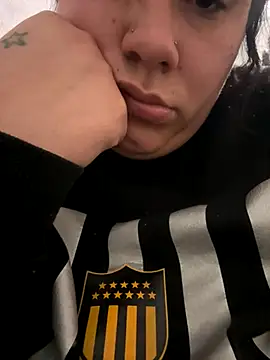 valen1891 online show from 10.26.25