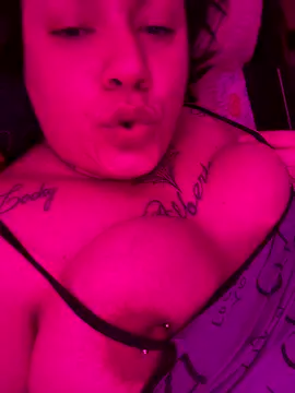 valen1891 online show from 11.04.25