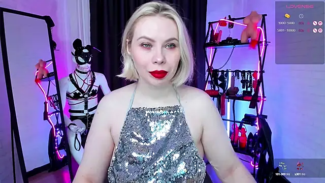 Anna Maxwell online show from 09.26.25