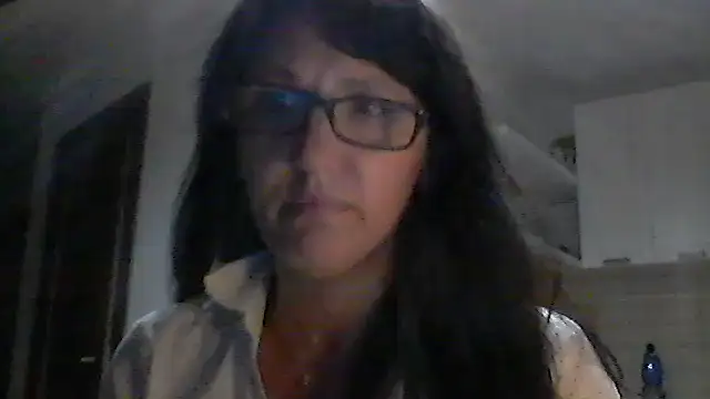 Snapshot of Elena48324 chatting on 09.10.25 Elena48324 online show from 09.10.25