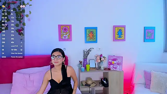 Snapshot of AprilAddams_ chatting on 09.16.25 AprilAddams  online show from 09.16.25