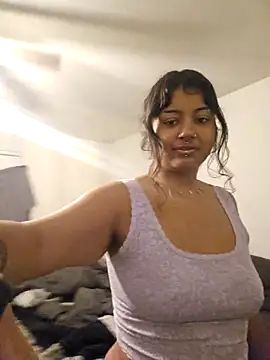 Snapshot of pressuremami chatting on 09.12.25 pressuremami online show from 09.12.25