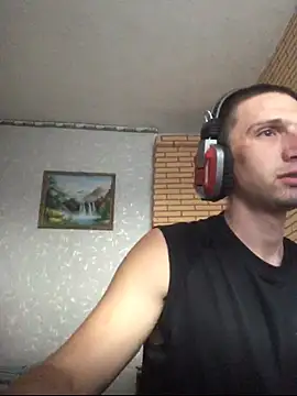 Snapshot of Alexilon chatting on 11.02.25 Alexilon online show from 11.02.25