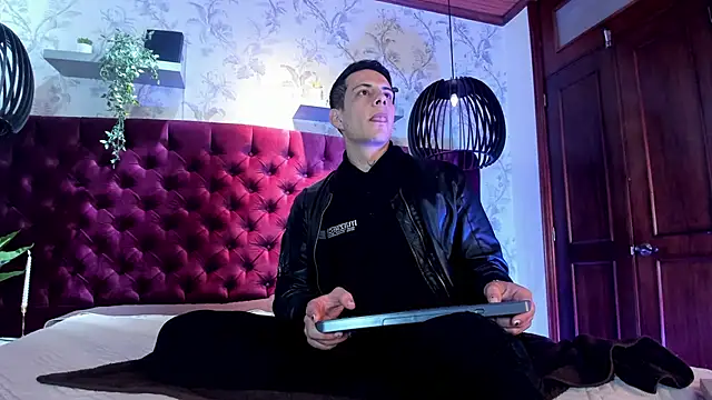 Dustin Sonne online show from 11.21.25