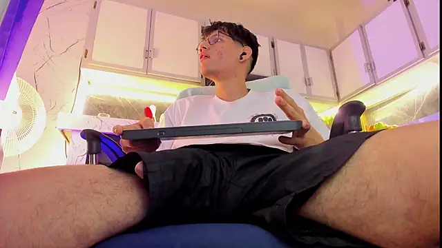 david huge online show from 11.29.25