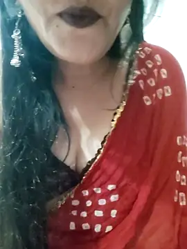 Snapshot of Cuty_siya_143 chatting on 09.10.25 Cuty siya 143 online show from 09.10.25