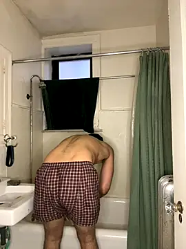 Snapshot of KingKevo27 chatting on 10.05.25 KingKevo27 online show from 10.05.25