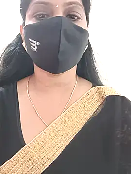 shivani27 online show from 10.03.25