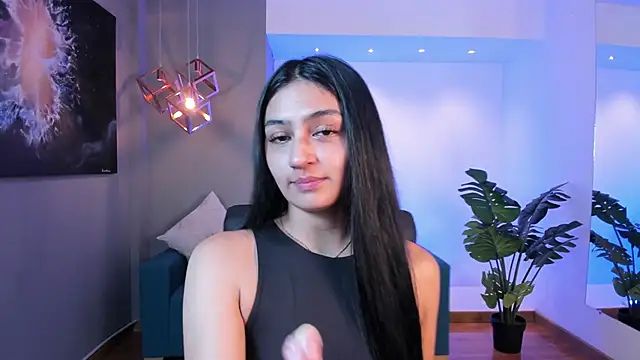 AidaJones online show from 10.15.25