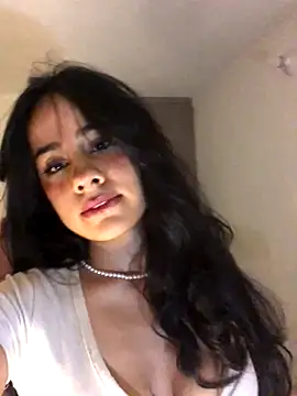 Snapshot of SelinaCatt_ chatting on 10.03.25 SelinaCatt  online show from 10.03.25