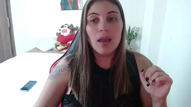 Secret Bella online show from 11.11.25