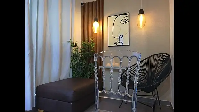 Lia Mar  online show from 10.11.25