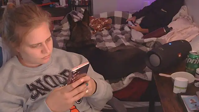 Snapshot of Sexyblonde12344 chatting on 09.13.25 Sexyblonde12344 online show from 09.13.25