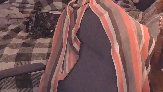 Snapshot of Sexyblonde12344 chatting on 09.26.25 Sexyblonde12344 online show from 09.26.25