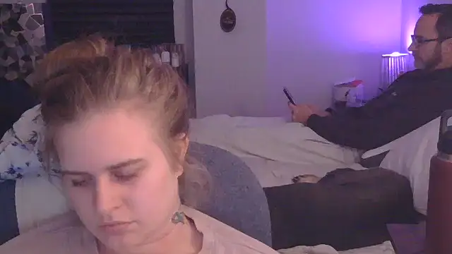 Snapshot of Sexyblonde12344 chatting on 10.25.25 Sexyblonde12344 online show from 10.25.25