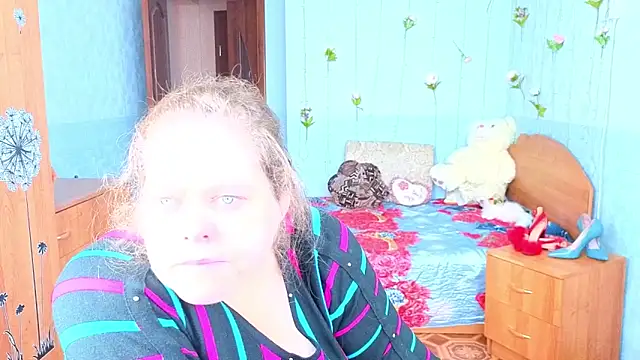 Audrey Aura online show from 10.19.25