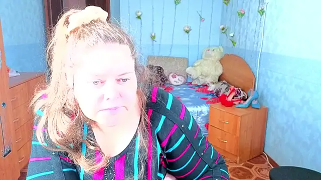 Audrey Aura online show from 10.22.25