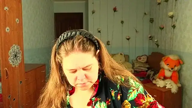 Audrey Aura online show from 11.10.25