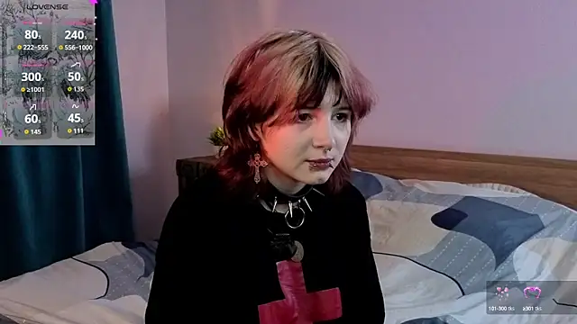 Snapshot of TaiteBeat chatting on 10.05.25 TaiteBeat online show from 10.05.25