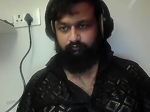 Snapshot of Dollseye chatting on 09.14.25 Dollseye online show from 09.14.25