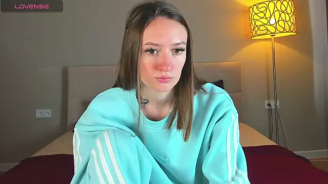 cutienaughtygirl online show from 11.13.25