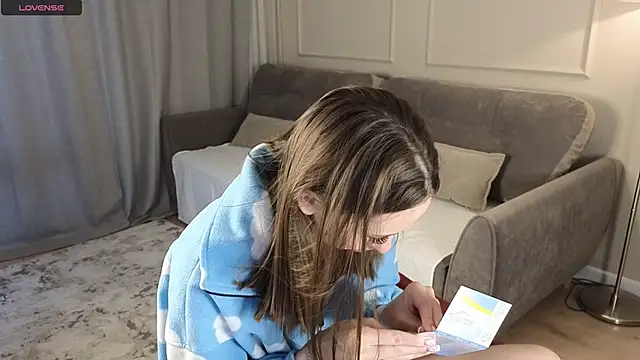 cutienaughtygirl online show from 11.28.25