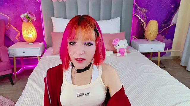 Snapshot of Ketrin_Jones chatting on 09.22.25 Ketrin Jones online show from 09.22.25