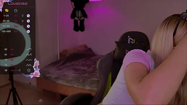 LeksaCandy online show from 11.14.25