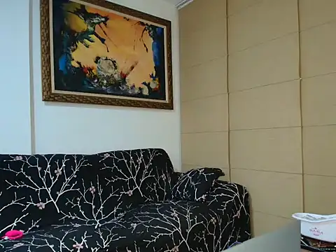 Snapshot of Laurenflex chatting on 10.18.25 Laurenflex online show from 10.18.25