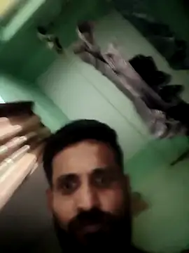 Snapshot of Trade010 chatting on 11.15.25 Trade010 online show from 11.15.25