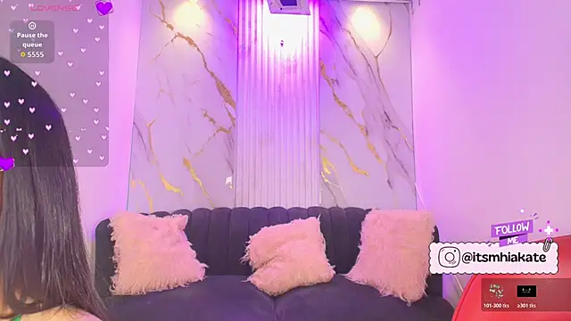 Snapshot of Mhiaa_Sweet chatting on 12.03.25 Mhiaa Sweet online show from 12.03.25