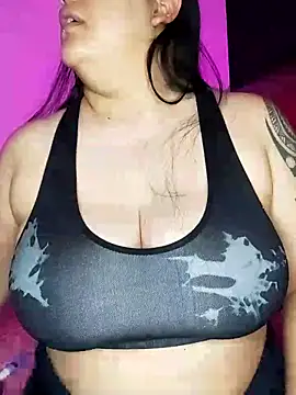 Snapshot of kittenFreyja_ chatting on 09.30.25 kittenFreyja  online show from 09.30.25