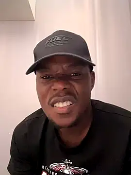 Snapshot of BootyCapitalZA chatting on 09.16.25 BootyCapitalZA online show from 09.16.25