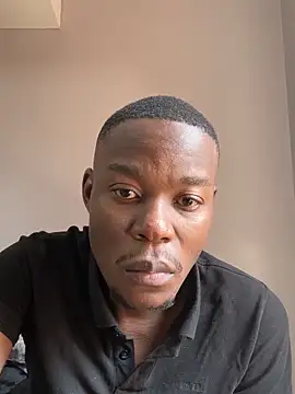 Snapshot of BootyCapitalZA chatting on 10.01.25 BootyCapitalZA online show from 10.01.25