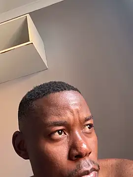 Snapshot of BootyCapitalZA chatting on 11.03.25 BootyCapitalZA online show from 11.03.25