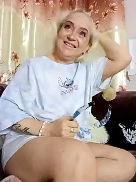 SquirtMilf00 online show from 02.23.25