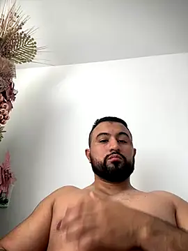 Snapshot of DoctorArabe3 chatting on 11.15.25 DoctorArabe3 online show from 11.15.25