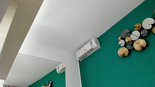 Candy Babe  online show from 12.04.25