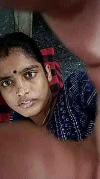 Snapshot of Guriya0076 chatting on 09.21.25 Guriya0076 online show from 09.21.25