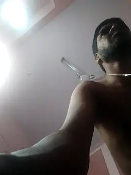 Snapshot of Priyathegirl chatting on 09.27.25 Priyathegirl online show from 09.27.25