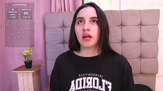 kaylee lee online show from 09.10.25