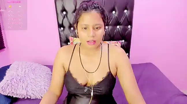 Snapshot of INDIANFLAME chatting on 01.06.25 INDIANFLAME online show from 01.06.25
