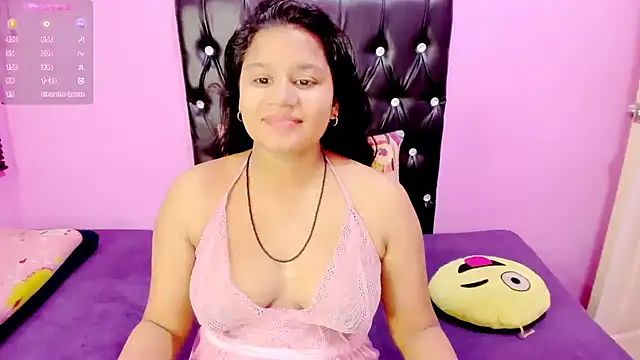 Snapshot of INDIANFLAME chatting on 02.05.25 INDIANFLAME online show from 02.05.25