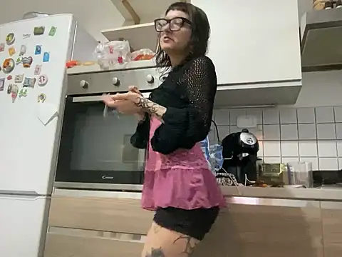 severingratty online show from 10.23.25