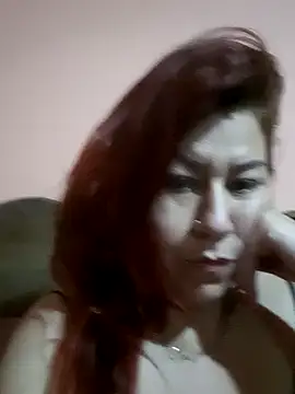 emyconejita online show from 10.21.25