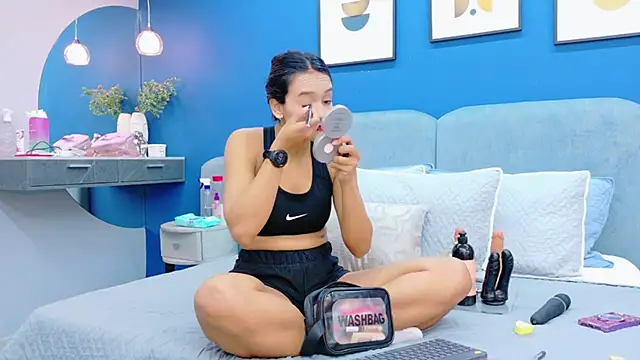 lixie peyton online show from 11.26.25